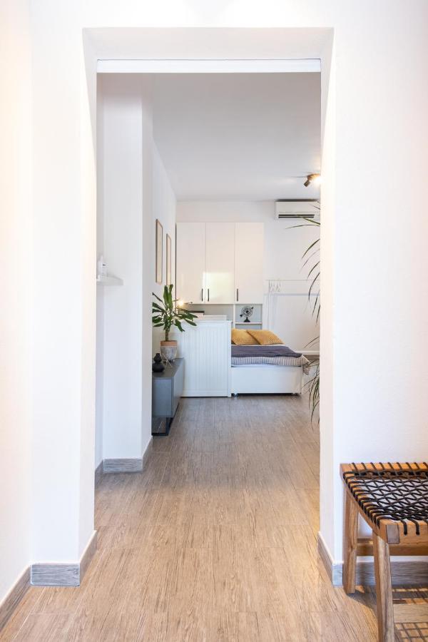 Studio Apartment Les - 4 Min Walk From Amphiteatre Pula Bagian luar foto